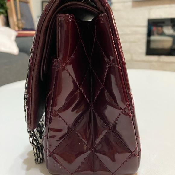 Chanel Reissue Patent Leather 12” Authentic - Picture 4 of 14
